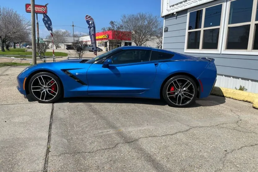 2015 Chevrolet Corvette Stingray Z51 photo 1