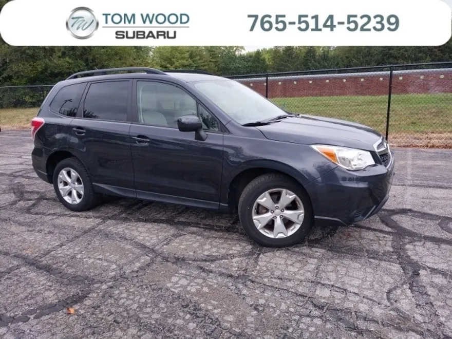 2015 Subaru Forester 2.5i Premium photo 1