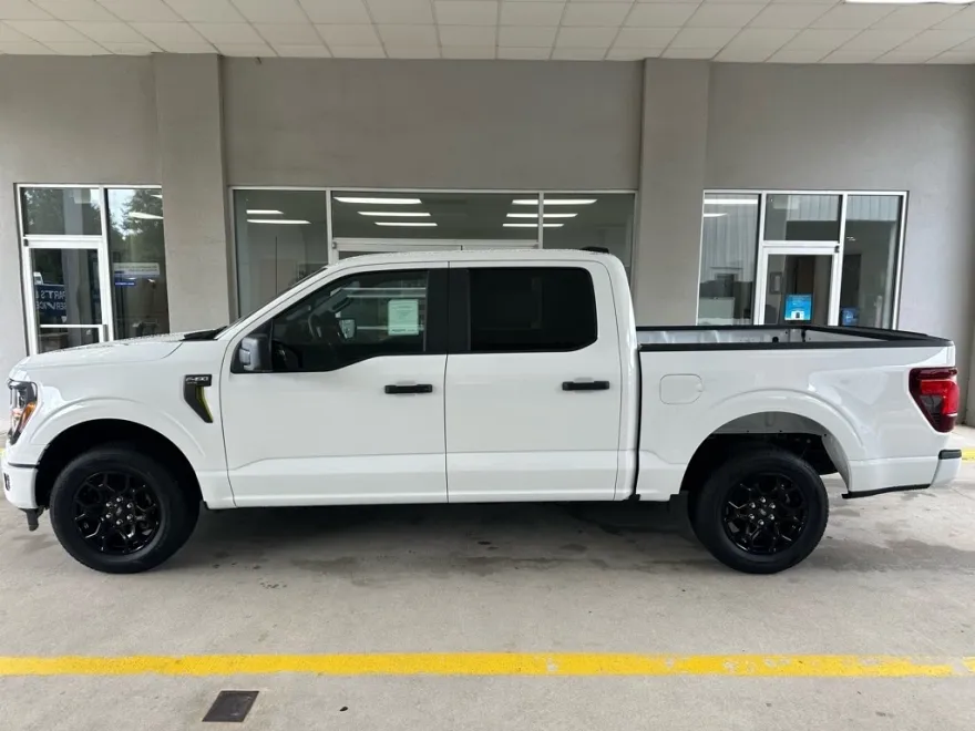 2025 Ford F-150 STX photo 1