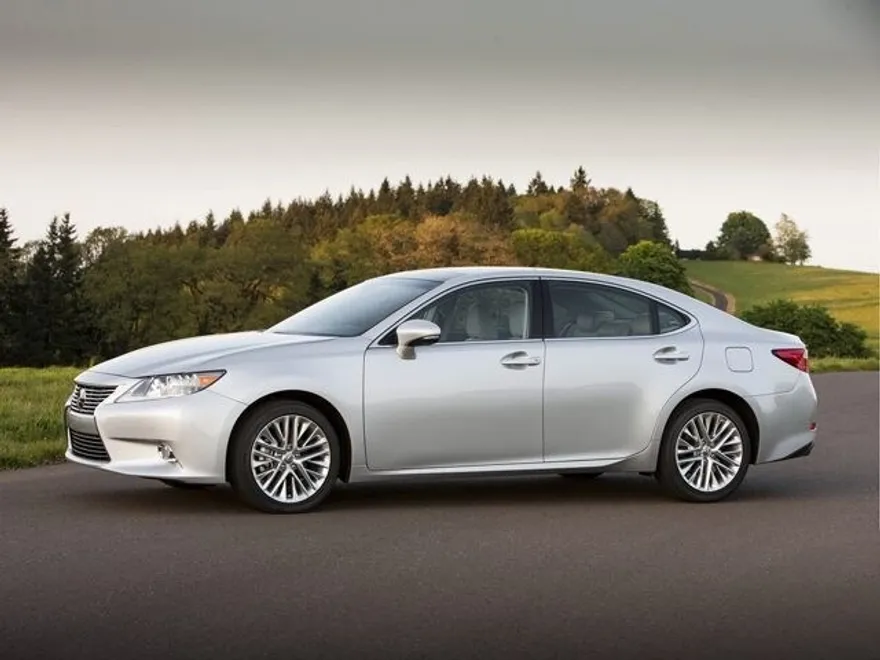 2013 Lexus ES 350 photo 1
