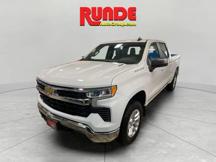 2025 Chevrolet Silverado 1500 LT photo 1