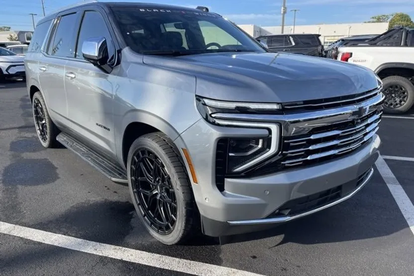 2025 Chevrolet Tahoe Premier photo 1