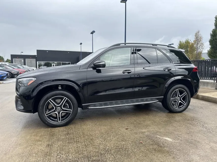 2026 Mercedes Benz GLE 580 4MATIC photo 1