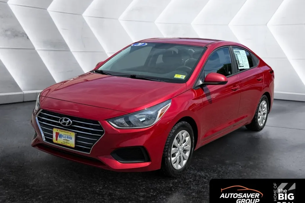2020 Hyundai Accent SE photo 1