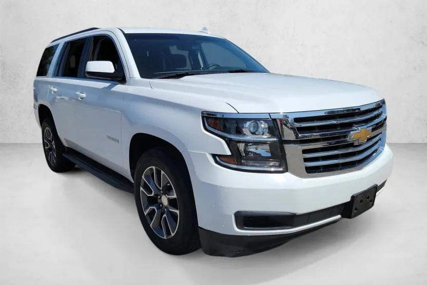 2019 Chevrolet Tahoe LS photo 1
