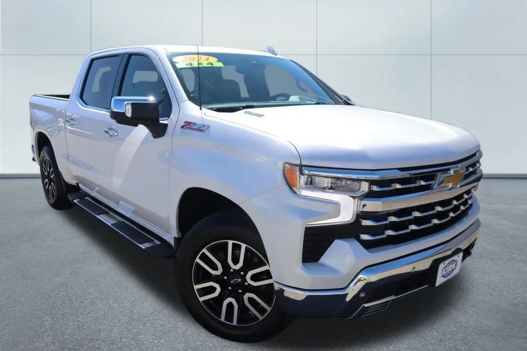 2024 Chevrolet Silverado 1500 LTZ photo 1