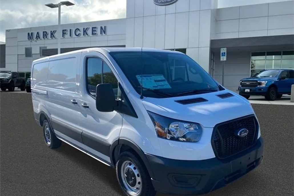 2025 Ford Transit photo 1