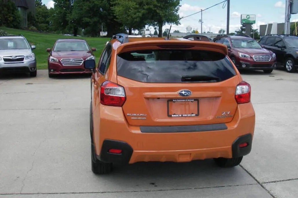 2014 Subaru Crosstrek 2.0i Limited photo 1