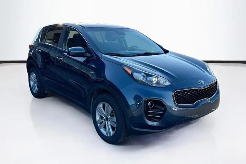 2017 Kia Sportage LX photo 1