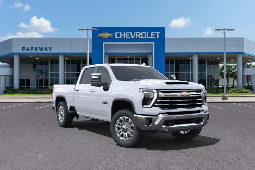 2025 Chevrolet Silverado 2500HD LTZ photo 1