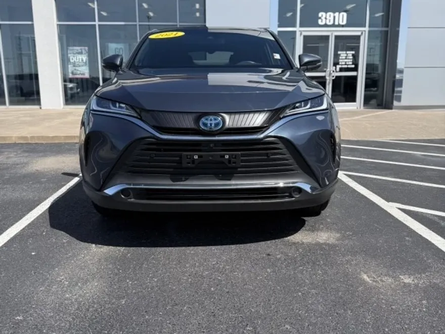 2021 Toyota Venza Limited photo 1
