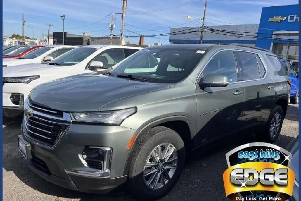2023 Chevrolet Traverse Leather photo 1