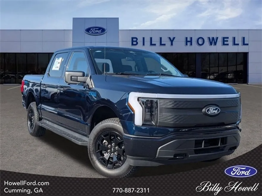 2025 Ford F-150 Lightning XLT photo 1