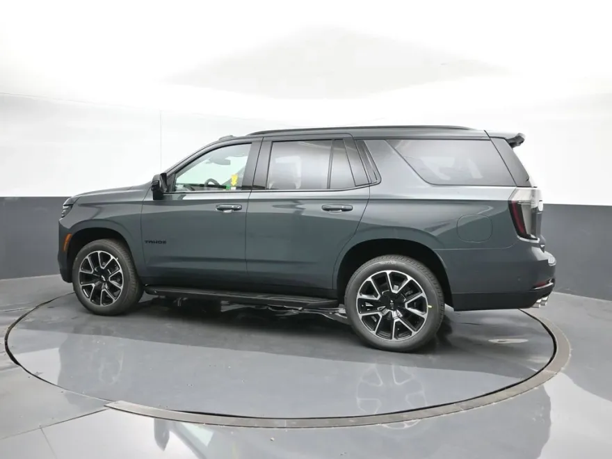 2026 Chevrolet Tahoe RST photo 1
