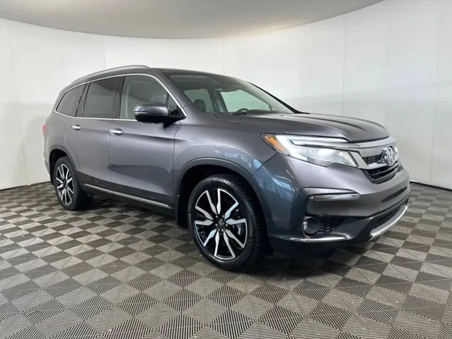 2019 Honda Pilot Elite photo 1