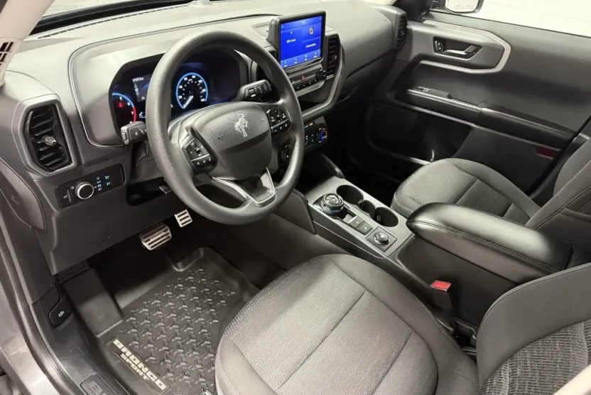 2023 Ford Bronco Sport Base photo 1