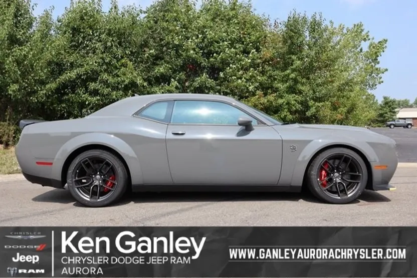 2023 Dodge Challenger SRT8 Hellcat Widebody photo 1