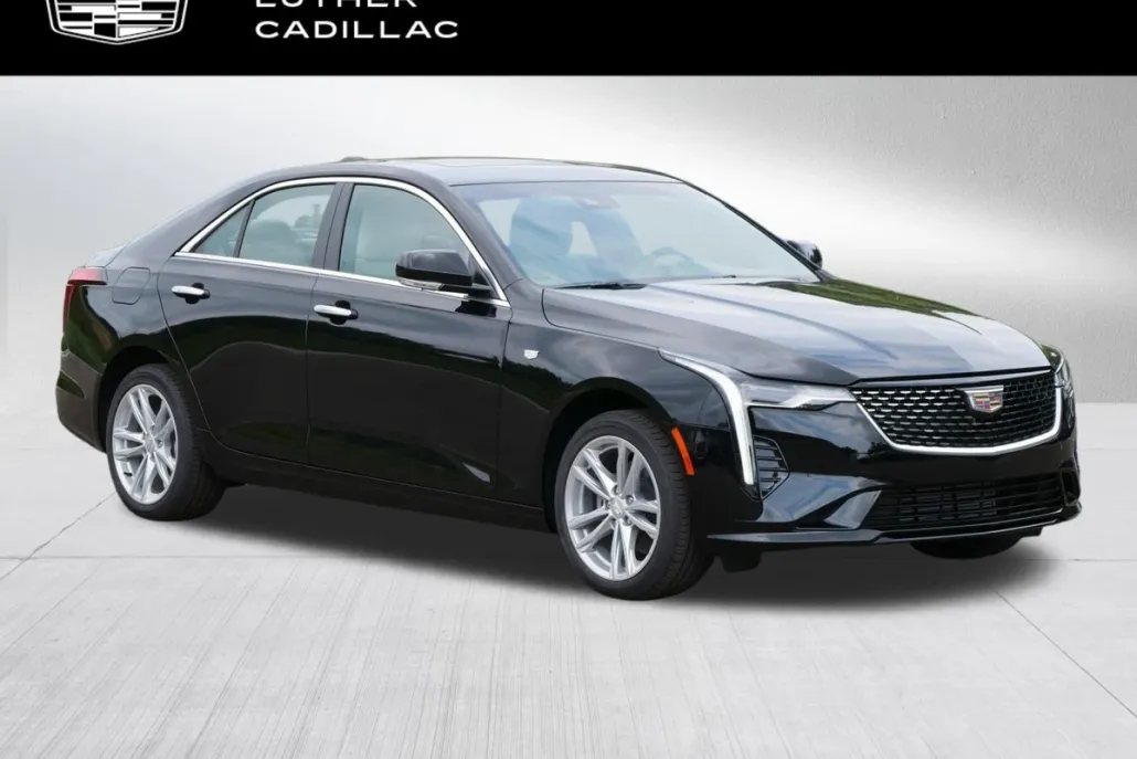 2026 Cadillac CT4 Luxury photo 1