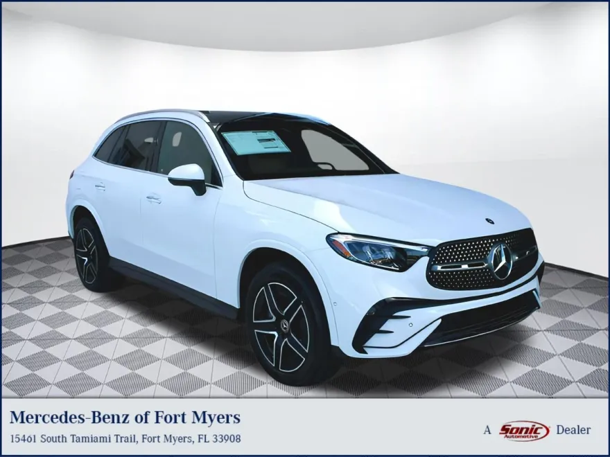 2025 Mercedes Benz GLC 300 AMG photo 1