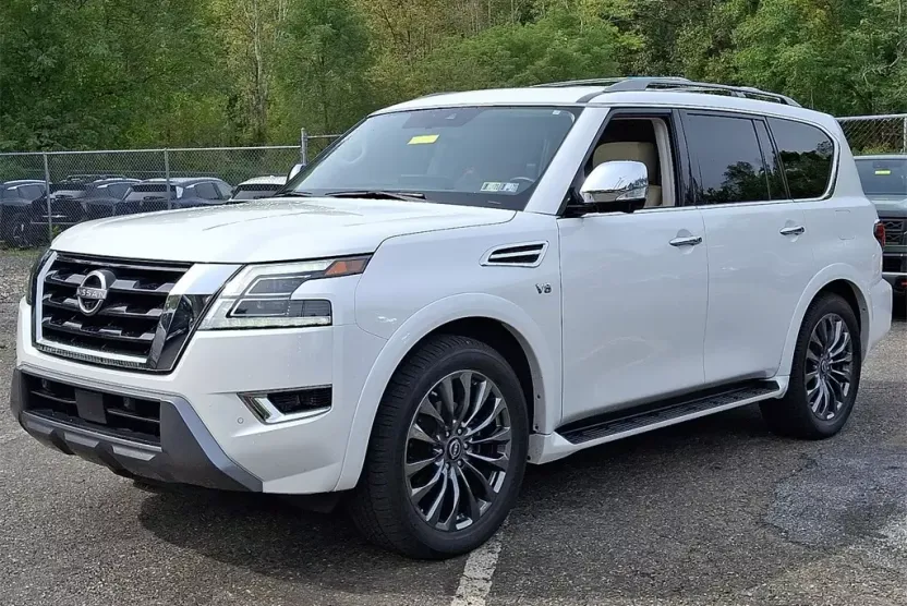 2022 Nissan Armada Platinum photo 1