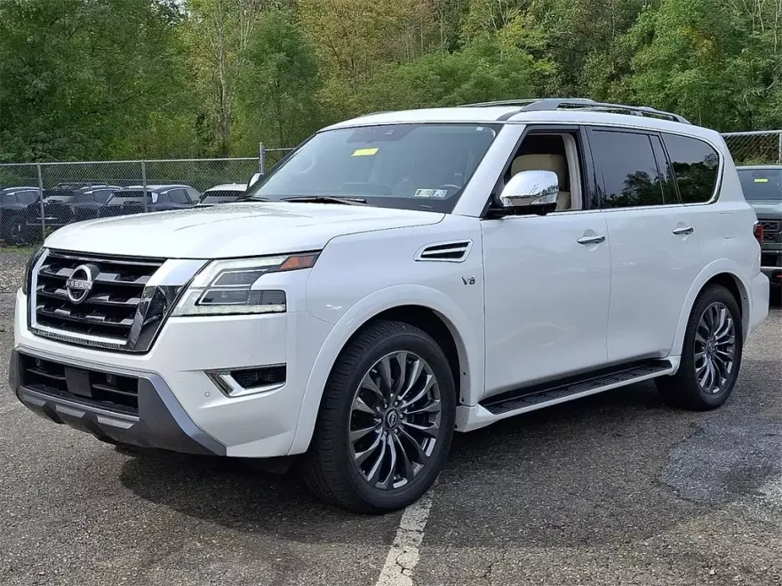 2022 Nissan Armada Platinum photo 1