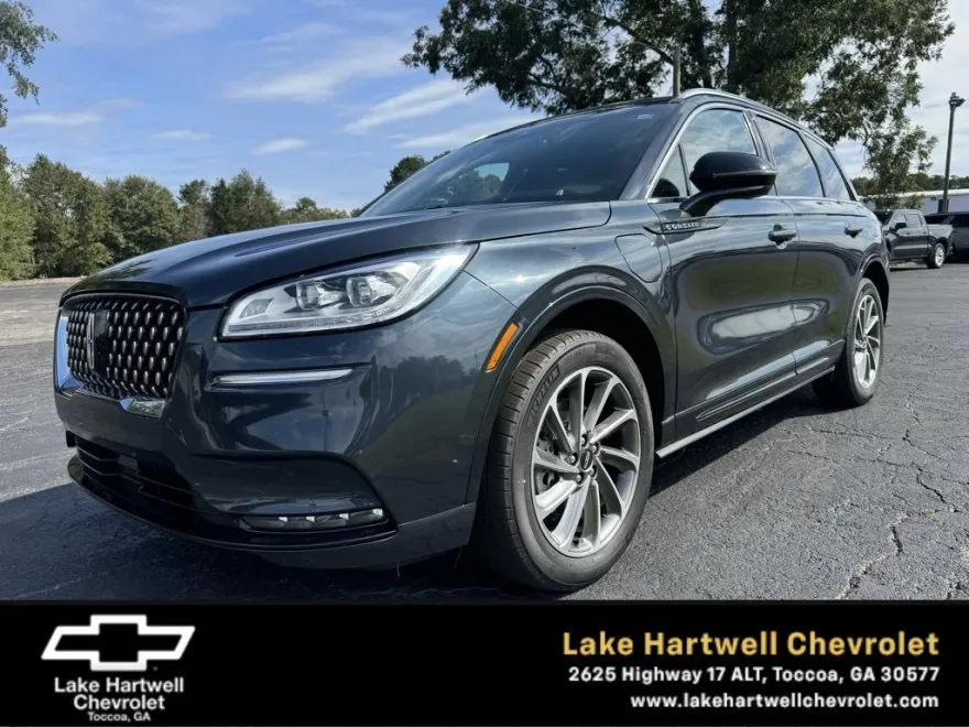 2022 Lincoln Corsair Grand Touring photo 1