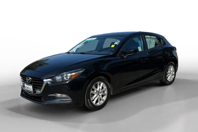 2017 Mazda Mazda3 Sport photo 1