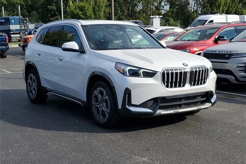 2025 Bmw X1 XDrive28i photo 1