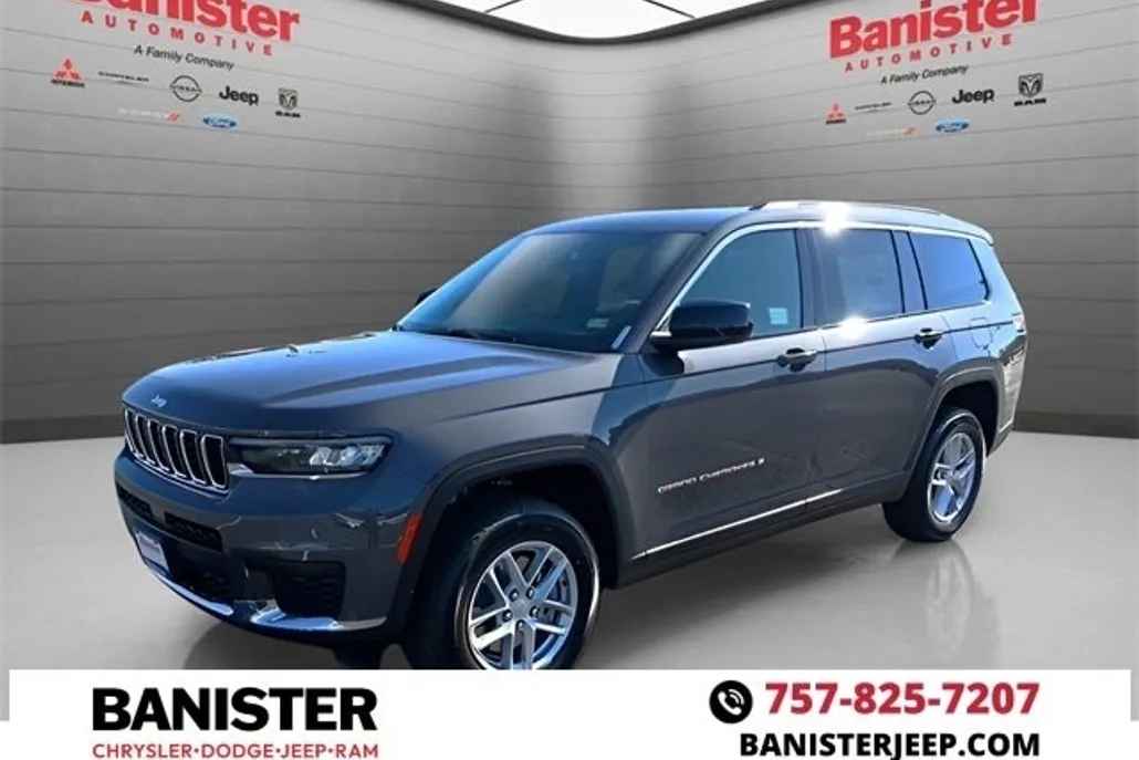 2025 Jeep Grand Cherokee Laredo X photo 1