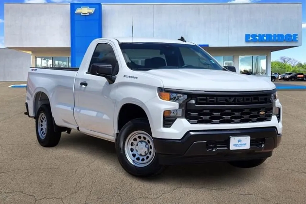 2025 Chevrolet Silverado 1500 photo 1