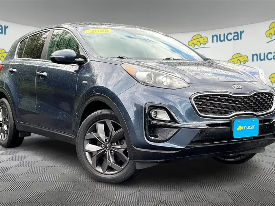 2022 Kia Sportage LX photo 1