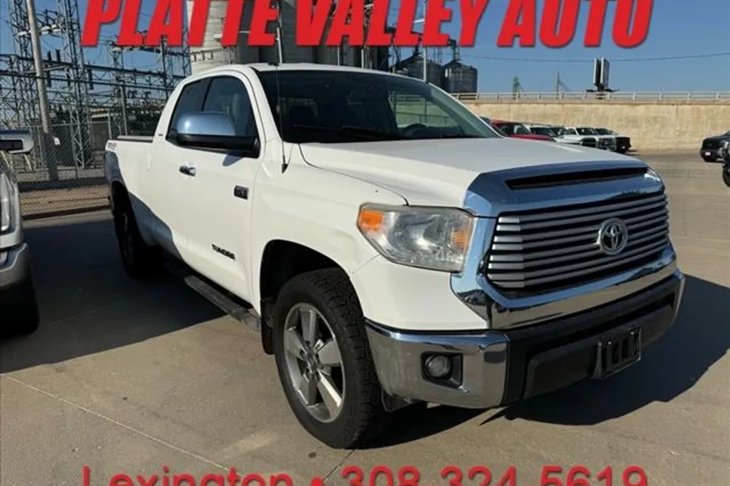 2016 Toyota Tundra Limited photo 1
