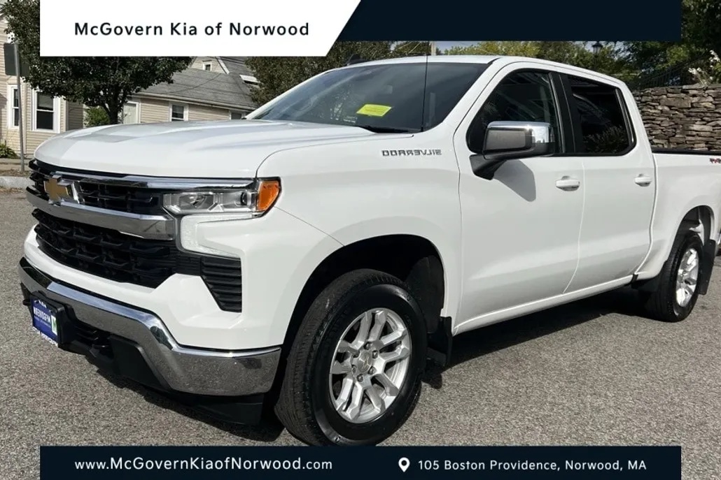 2022 Chevrolet Silverado 1500 LT photo 1