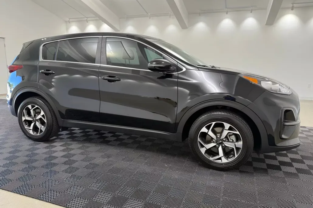 2020 Kia Sportage LX photo 1