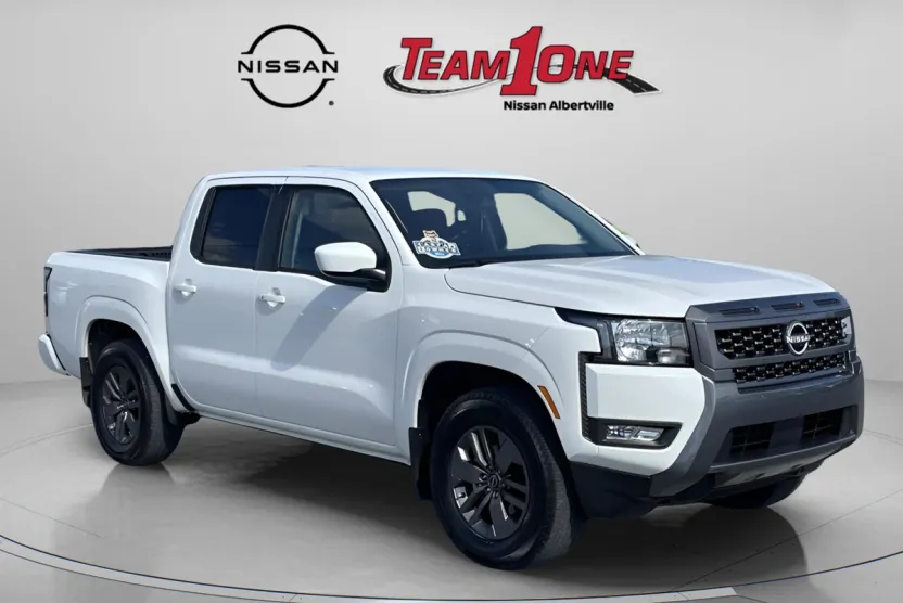 2025 Nissan Frontier SV photo 1