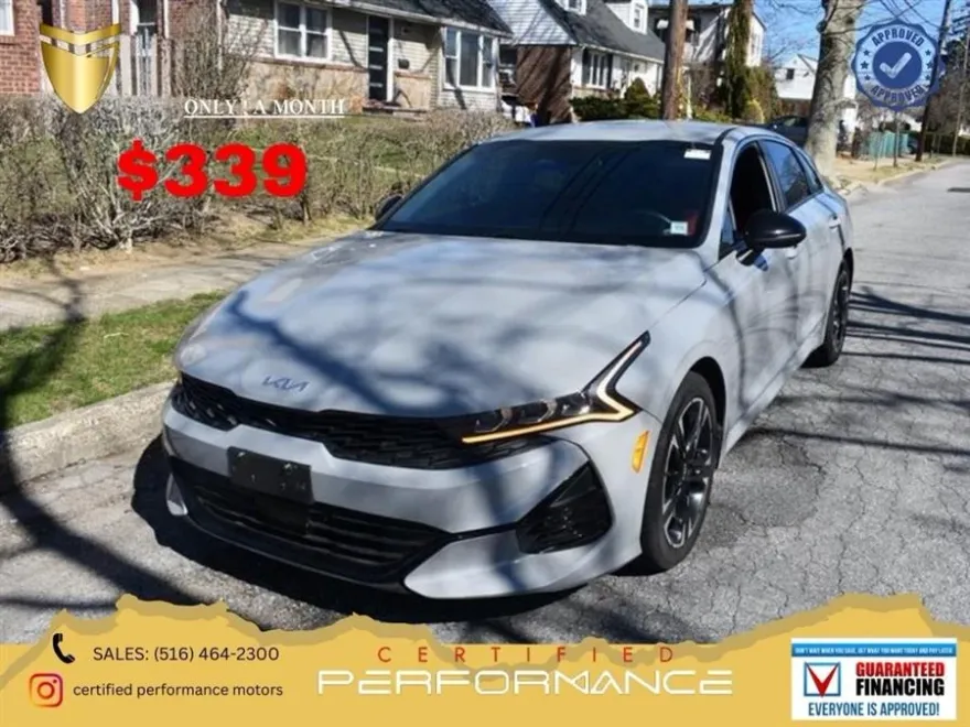 2023 Kia K5 GT-Line photo 1