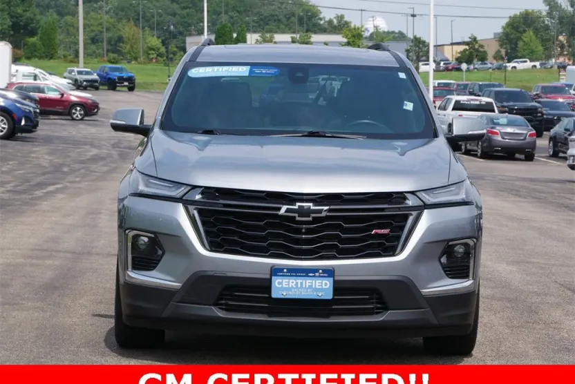 2023 Chevrolet Traverse RS photo 1