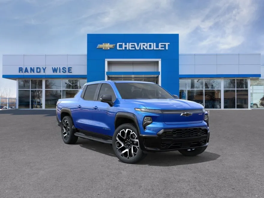 2025 Chevrolet Silverado EV RST photo 1