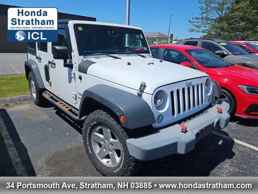 2016 Jeep Wrangler Unlimited Sport photo 1