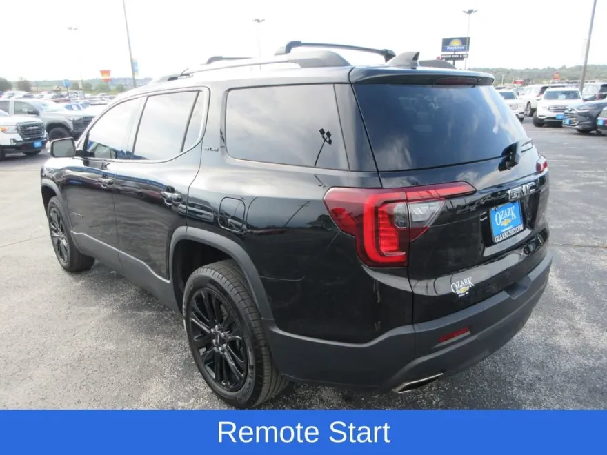 2023 Gmc Acadia SLE photo 1