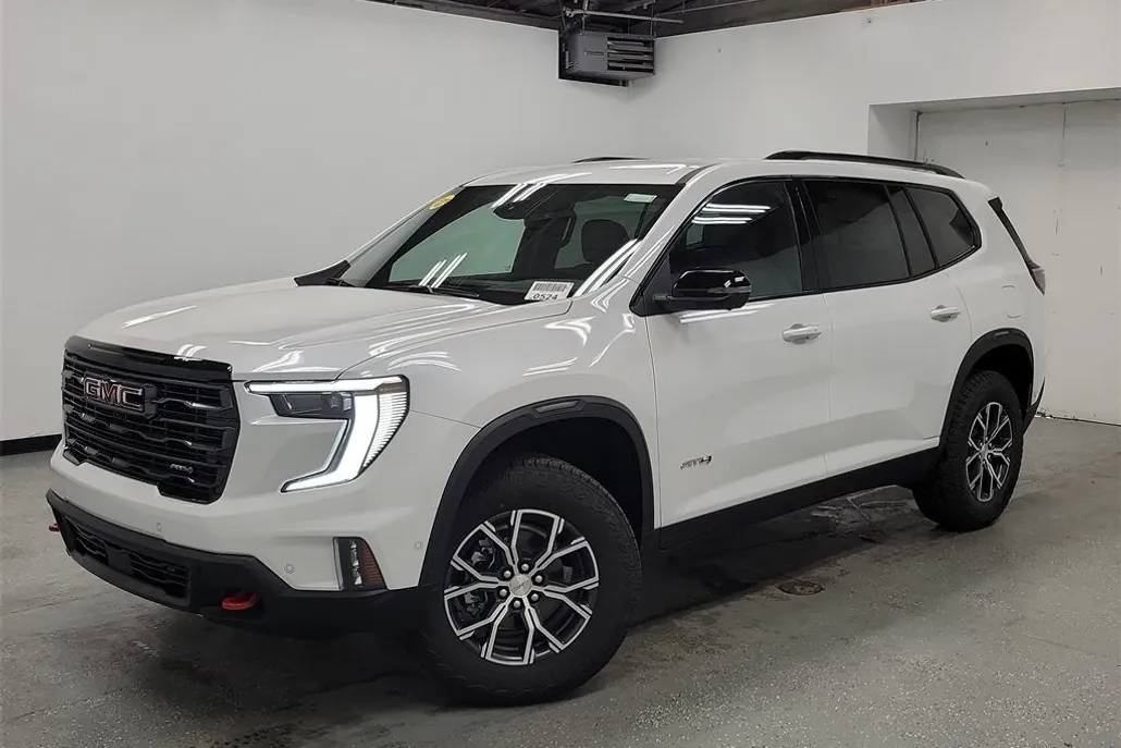 2025 Gmc Acadia AT4 photo 1