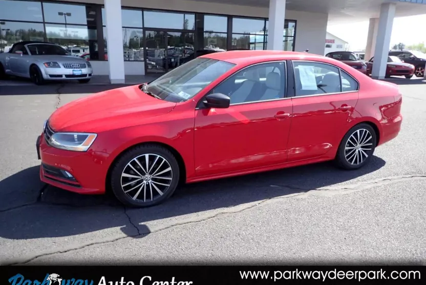 2016 Volkswagen Jetta Sport 1.8T photo 1