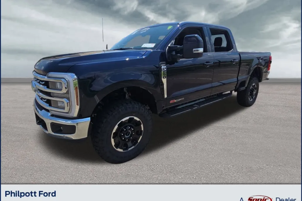 2025 Ford F-250 Lariat photo 1