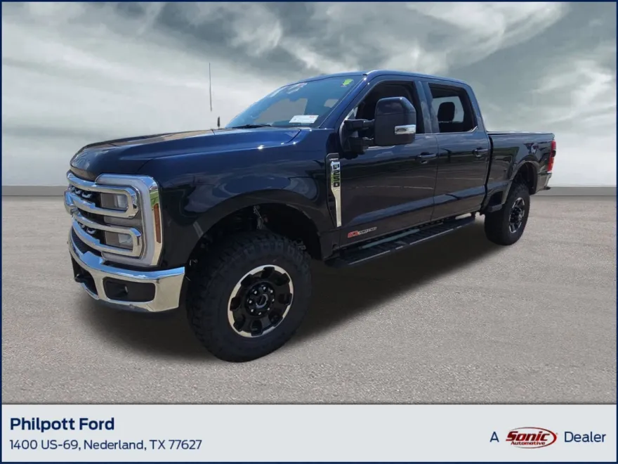 2025 Ford F-250 Lariat photo 1