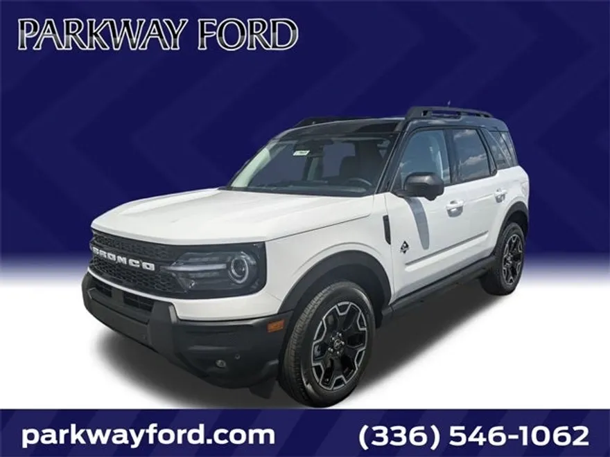 2025 Ford Bronco Sport Outer Banks photo 1