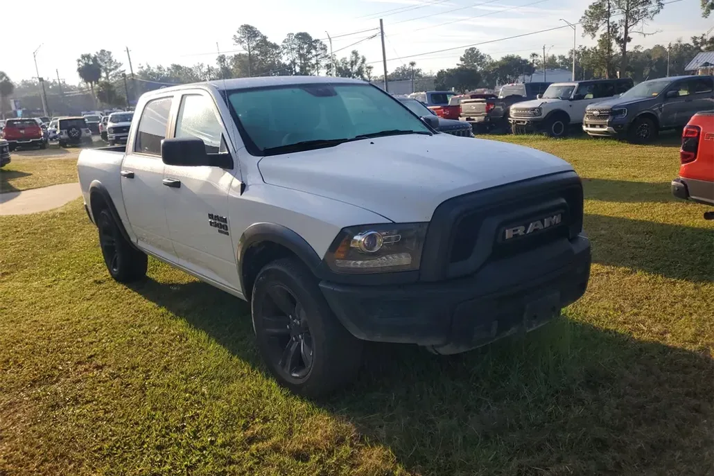 2024 Ram 1500 Classic Warlock photo 1