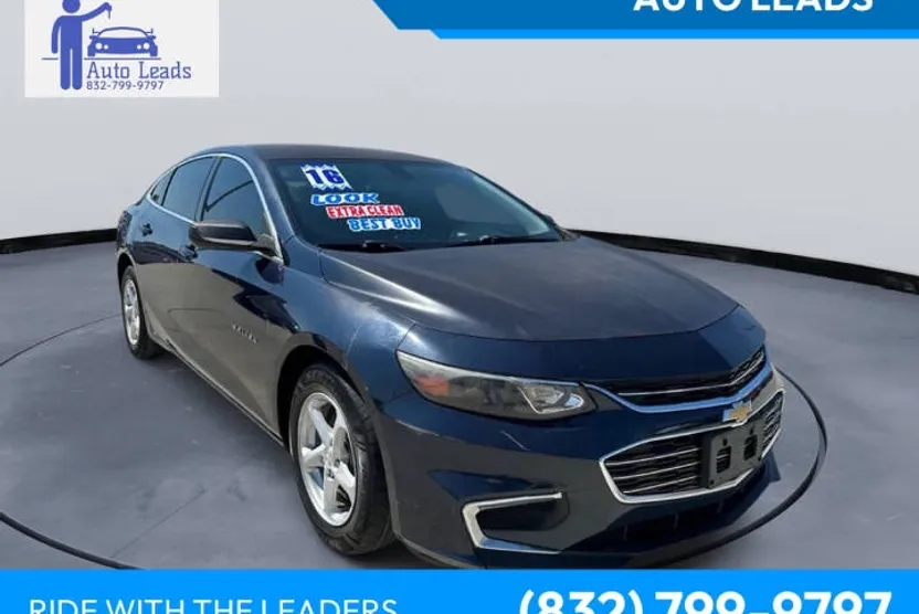 2016 Chevrolet Malibu LS photo 1