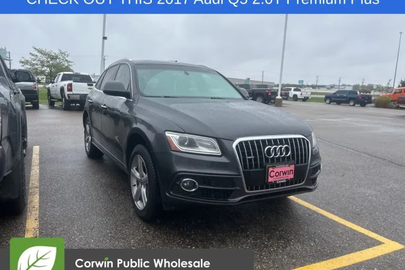 2017 Audi Q5 2.0T Premium Plus photo 1