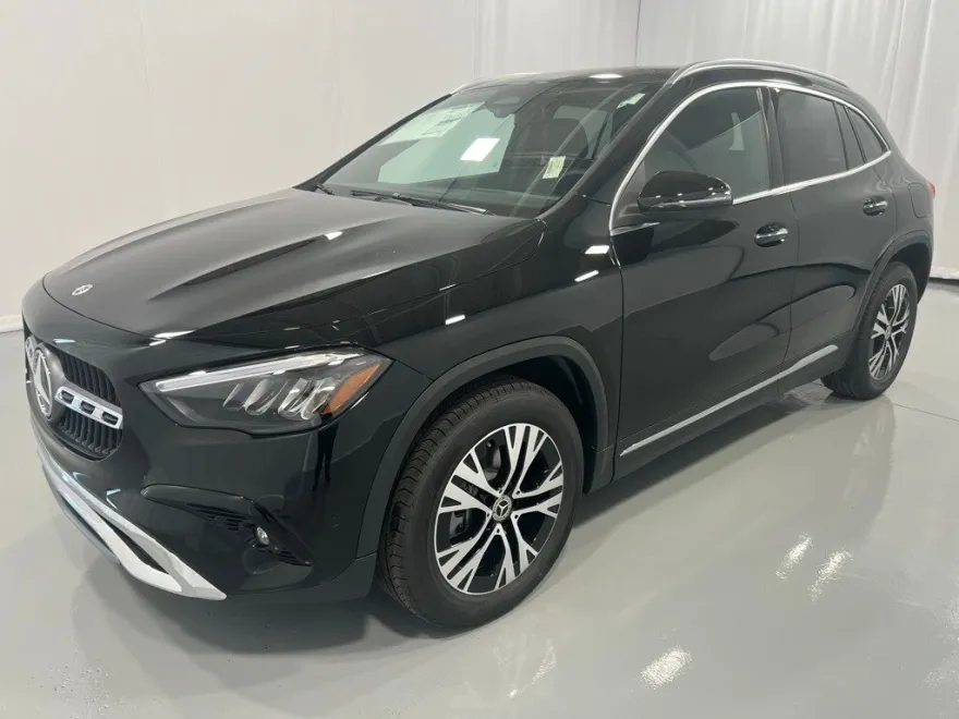 2025 Mercedes Benz GLA 250 4MATIC photo 1