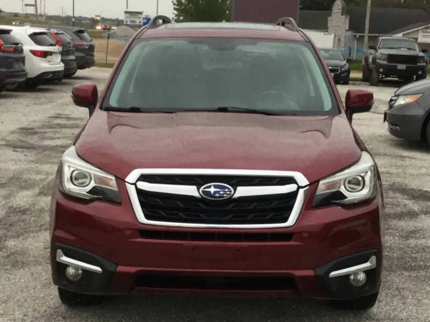 2017 Subaru Forester 2.5i Touring photo 1